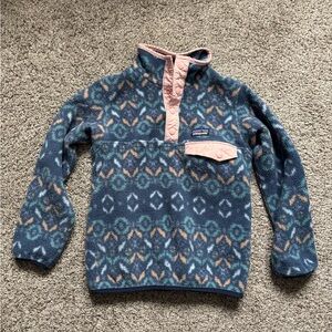 Patagonia Synchilla Kids Blue and Pink Geometric Fleece snap t